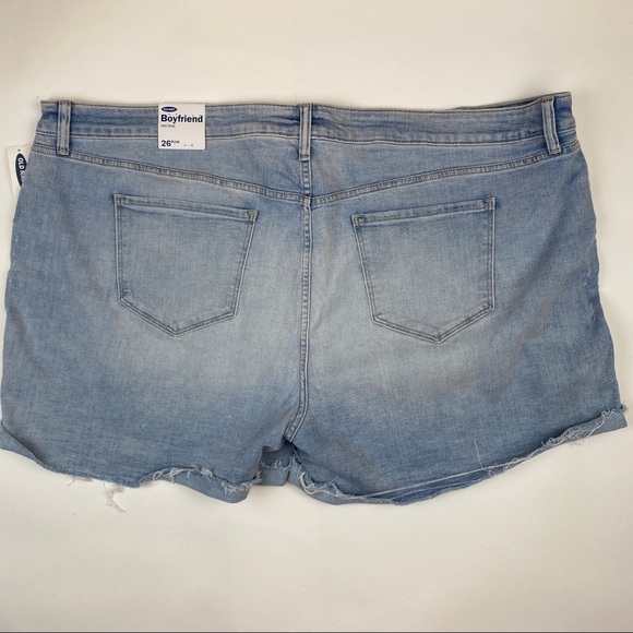 Old Navy Boyfriend Mid-Rise Jean Shorts size 26 Plus NWT - Picture 2 of 8